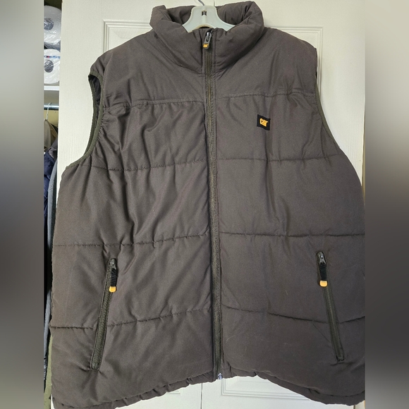 CAT vest - Picture 2 of 2